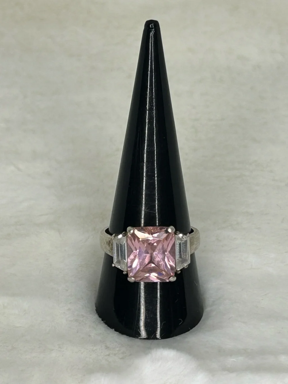 PINK THREE STONE STERLING SILVER 925 RING